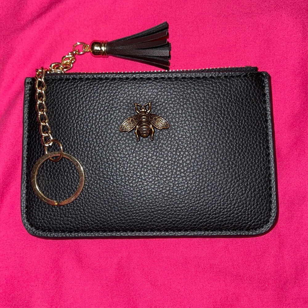 Keychain wallet